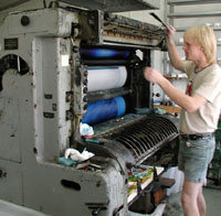 Lasse Lindström oversees the process.